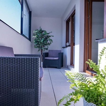 Apartment In The City Center Wrocław Kültér fotó