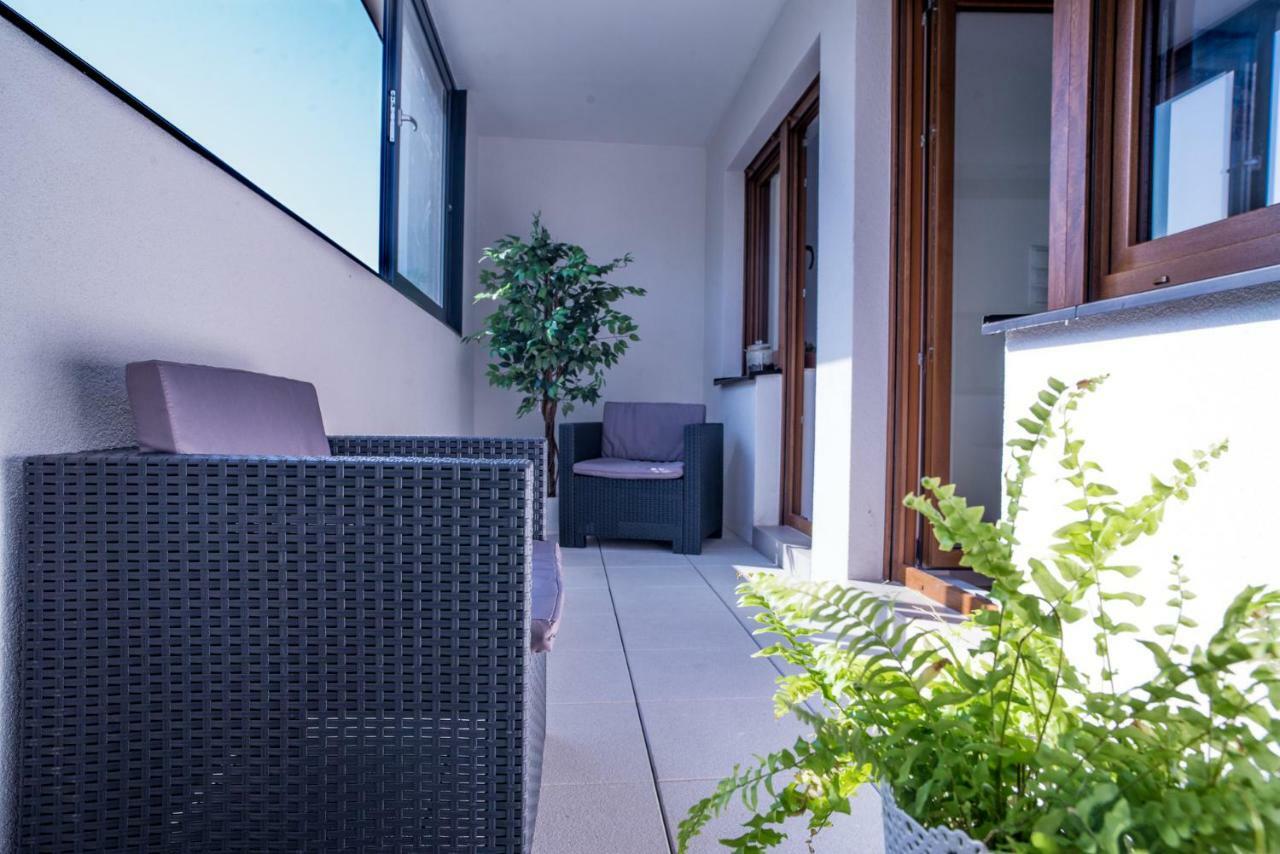 Apartment In The City Center Wrocław Kültér fotó