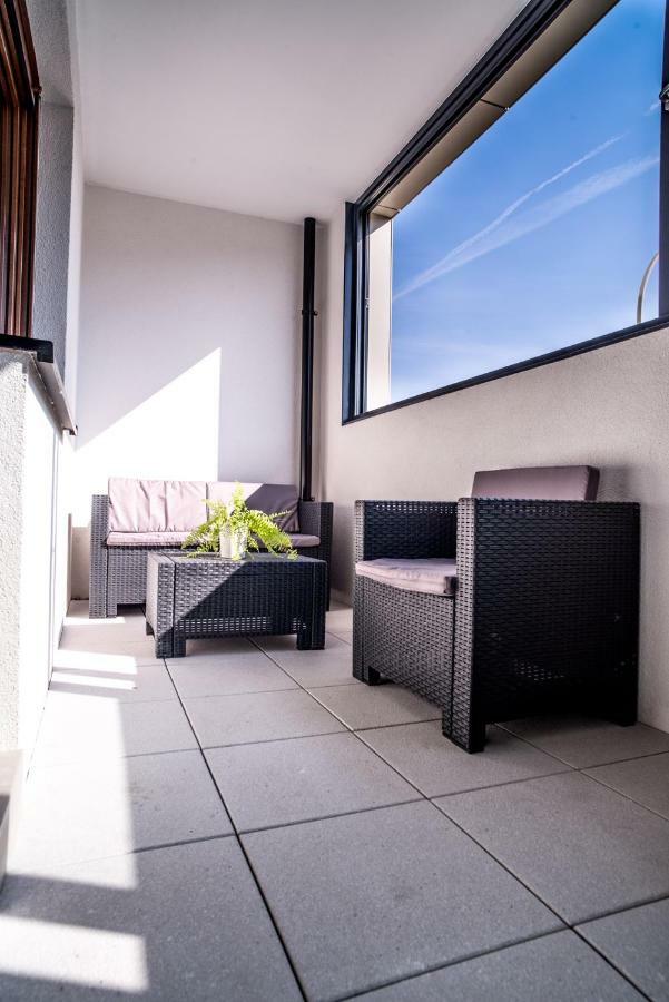 Apartment In The City Center Wrocław Kültér fotó